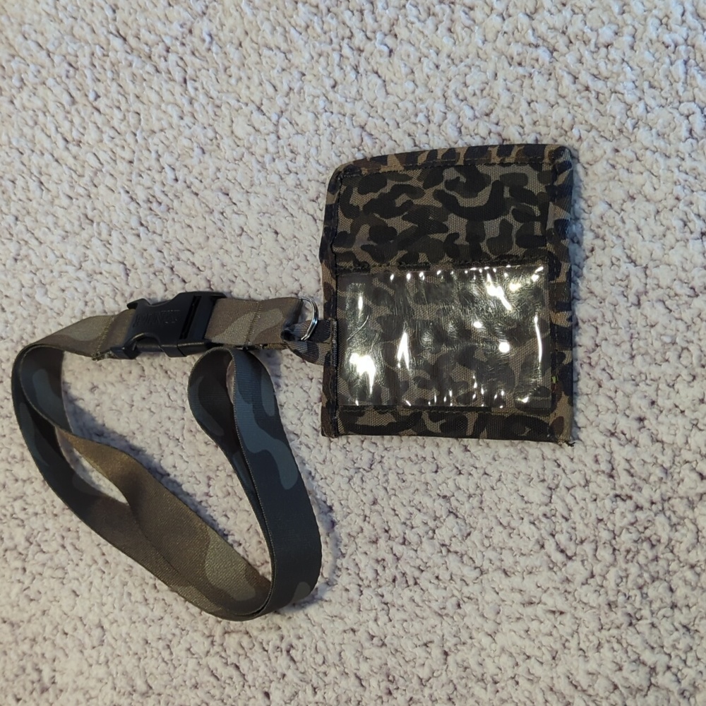 PINK ID wallet - Picture 2 of 3